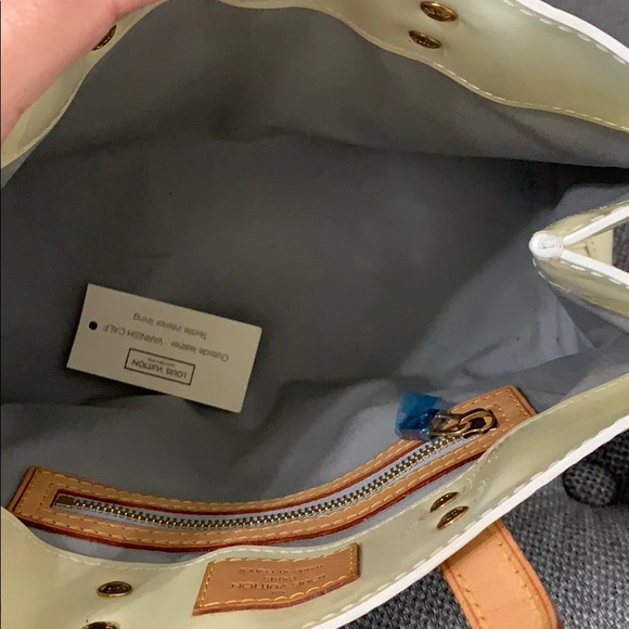 Louis Vuitton Vernis Reade PM - Picture 3 of 10